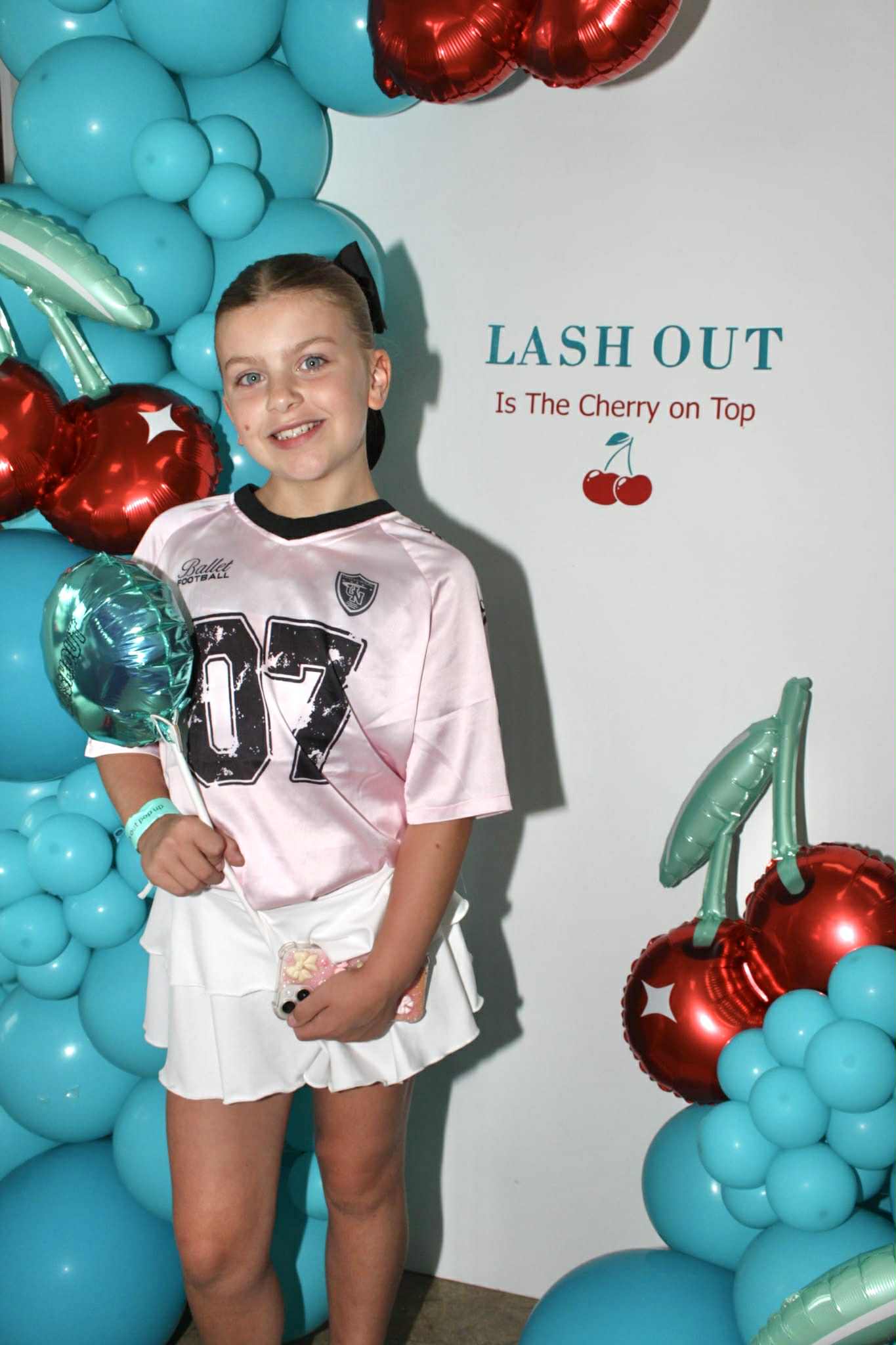 LASH OUT POP UP SHOP 2026 ✨🍒
